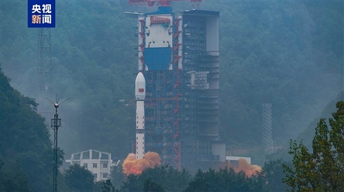 我國成功發(fā)射遙感四十三號02組衛(wèi)星，開展低軌星座系統(tǒng)新技術(shù)試驗(yàn)